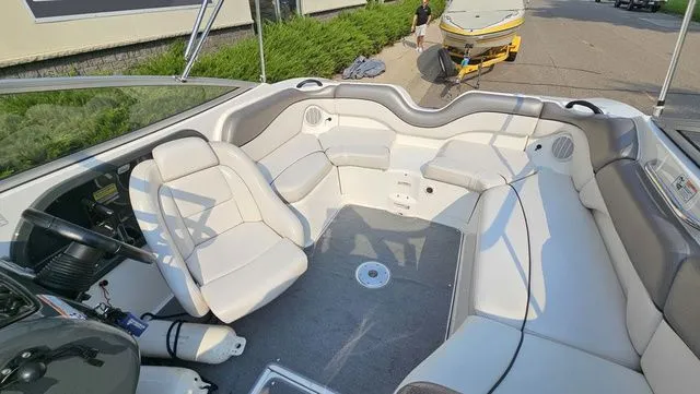 Slide: The Image of Yamaha SX210 2011 - 7