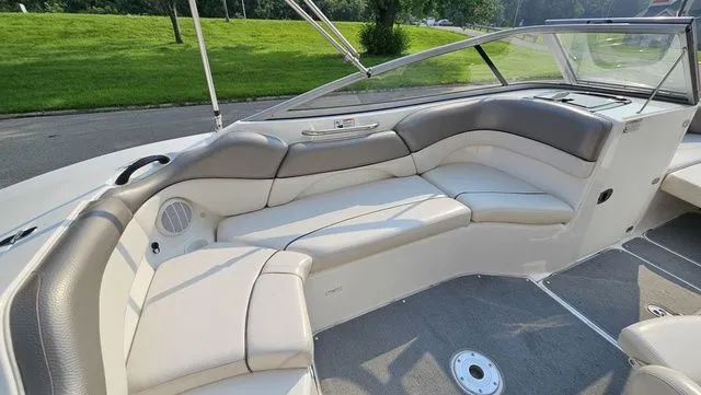 Slide: The Image of Yamaha SX210 2011 - 8