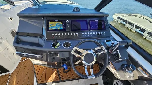 Slide: The Image of Monterey 378SS Super Sport 2022 - 16