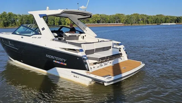 Slide: The Image of Monterey 378SS Super Sport 2022 - 5