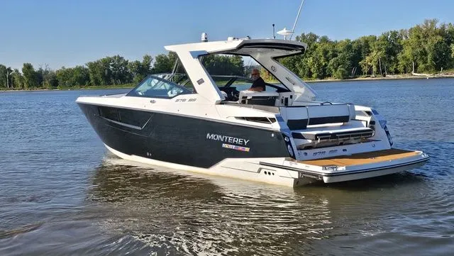 Slide: The Image of Monterey 378 Super Sport 2022 - 3