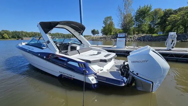 Slide: The Image of Monterey 305 Super Sport 2019 - 4