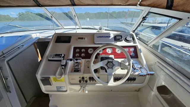 Slide: The Image of Cruisers Yachts 3775 Esprit 1995 - 14