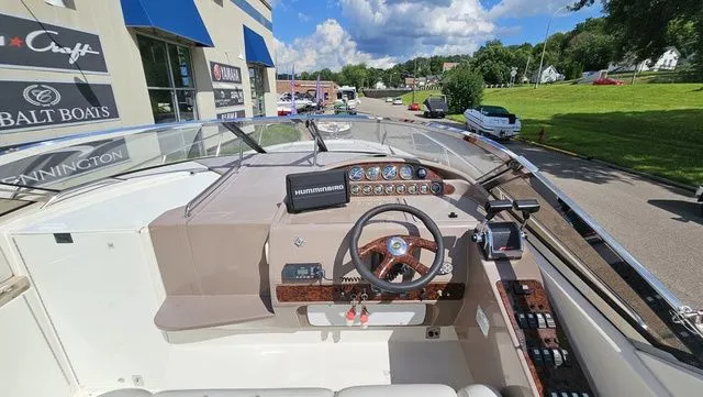 Slide: The Image of Regal Commodore 3260 2003 - 12