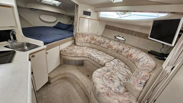 Slide: The Image of Bayliner 3055 Ciera 1999 - 12