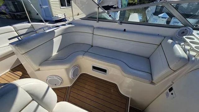 Slide: The Image of Rinker Fiesta Vee 270 2004 - 9