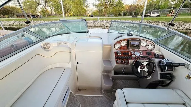 Slide: The Image of Rinker 300 Express Cruiser 2005 - 15