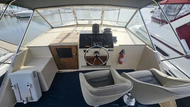 Slide: The Image of Chris-Craft 381 Catalina 1982 - 6