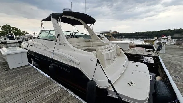 Slide: The Image of Monterey 322 Cruiser 2003 - 3