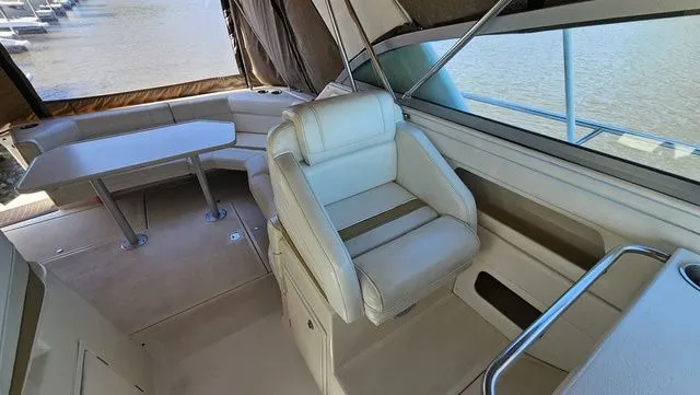 Slide: The Image of Cruisers 3775 Esprit 1995 - 10