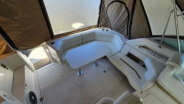 Slide: The Image of Cruisers 3775 Esprit 1995 - 5