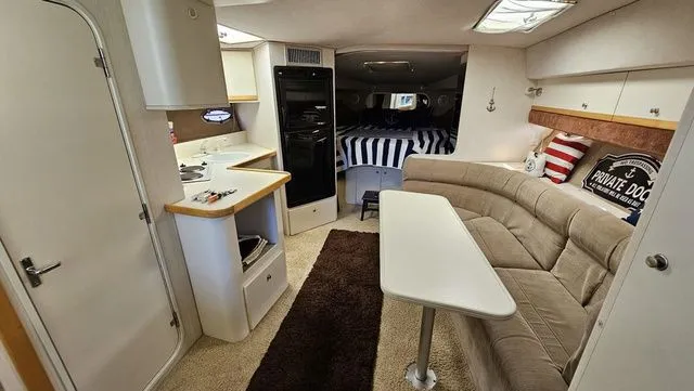 Slide: The Image of Cruisers Yachts 3775 Esprit 1995 - 19