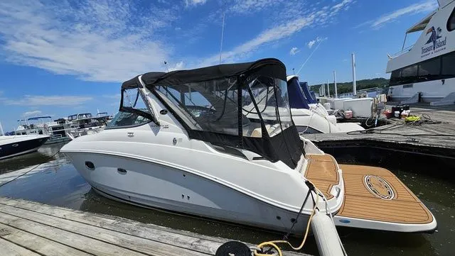The Image of Sea Ray Sundancer 280 2013 - 1