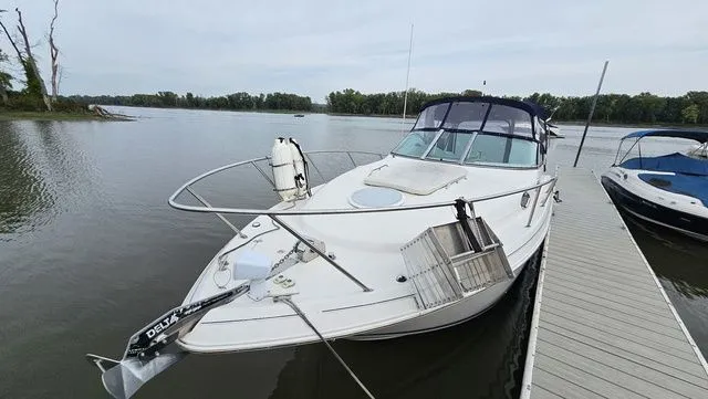 Slide: The Image of Monterey 282 Cruiser 2004 - 3