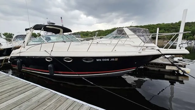 Slide: The Image of Monterey 322 Cruiser 2003 - 2