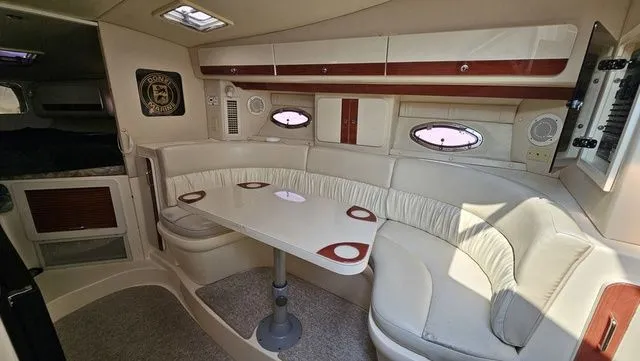 Slide: The Image of Donzi 3250 LXC 1997 - 16