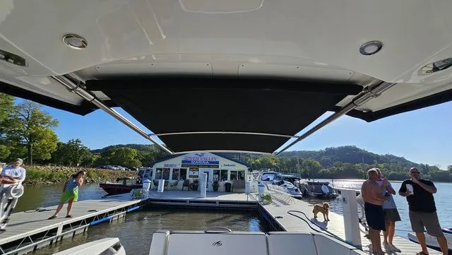 Slide: The Image of Monterey 378SS Super Sport 2022 - 36