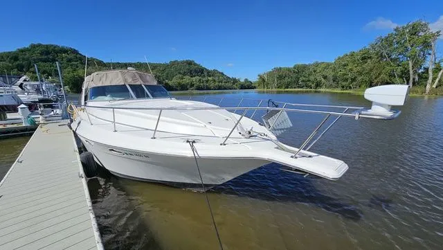 Slide: The Image of Cruisers Yachts 3775 Esprit 1995 - 4