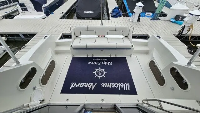 Slide: The Image of Carver Yachts 3467 Santego 1990 - 6