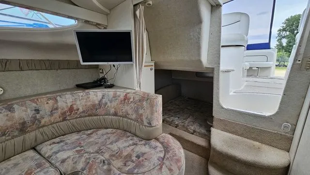 Slide: The Image of Bayliner 3055 Ciera 1999 - 15