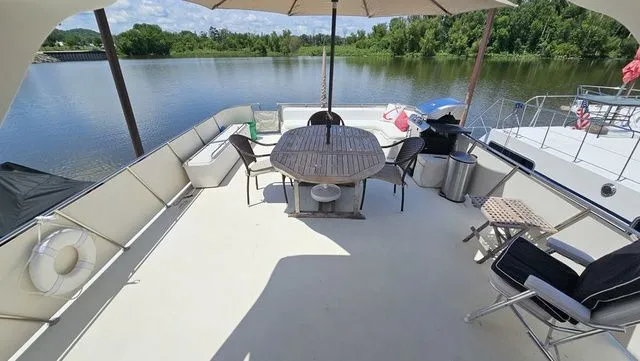 Slide: The Image of Bluewater 55 Coastal Cruiser 1988 - 5