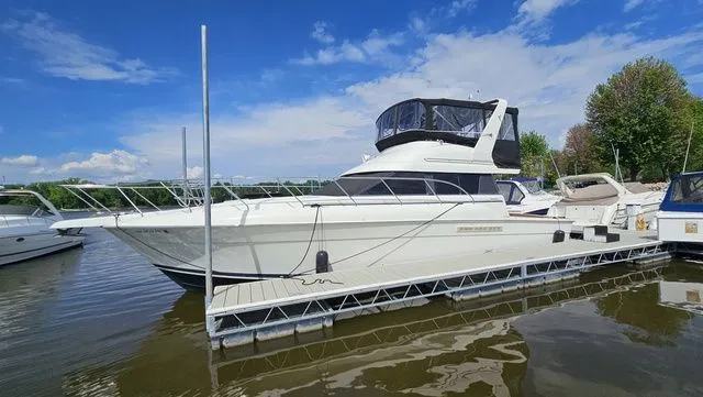 The Image of Silverton 41 Convertible 1995 - 1