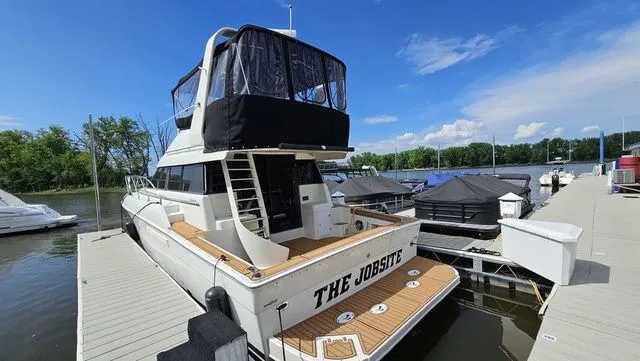 Slide: The Image of Silverton 41 Convertible 1995 - 3