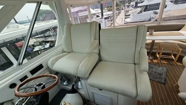 Slide: The Image of Sea Ray 40 Motor Yacht 2007 - 9