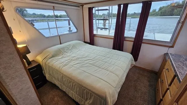 Slide: The Image of Gibson 50 Classic 1981 - 10