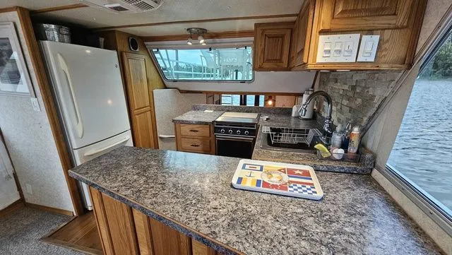 Slide: The Image of Gibson 50 Classic 1981 - 5