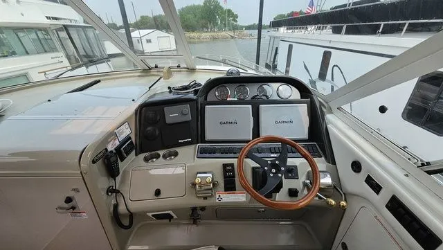 Slide: The Image of Sea Ray 40 Motor Yacht 2007 - 10