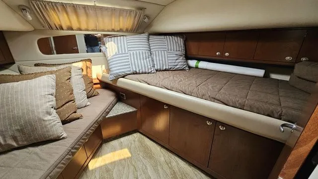 Slide: The Image of Sea Ray 40 Motor Yacht 2007 - 18