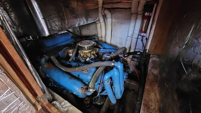 Slide: The Image of Bluewater 55 Coastal Cruiser 1988 - 34