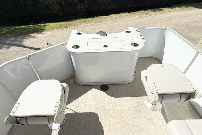 Slide: The Image of Garmin GPS display on 2023 G3 BOATS Select 18F, showing navigation map. - 12