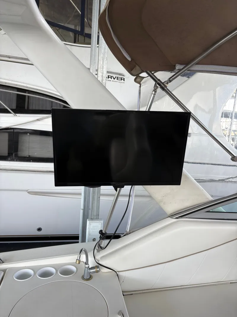 Slide: The Image of Larson Cabrio 290 2001 - 15