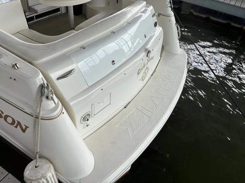 Slide: The Image of Larson Cabrio 290 2001 - 5