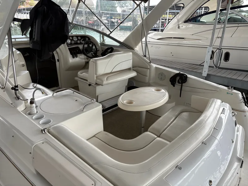 Slide: The Image of Larson Cabrio 290 2001 - 6