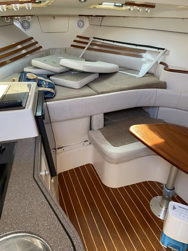 Slide: The Image of Grady-White Express 330 2002 - 11