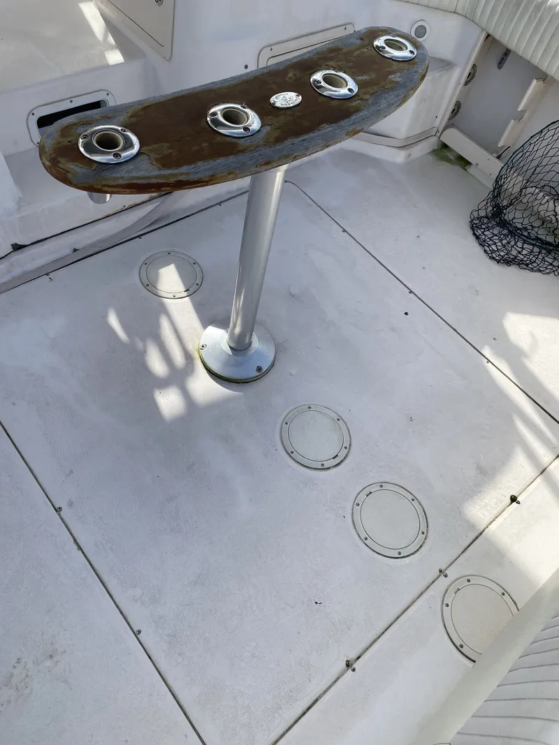 Slide: The Image of Grady-White Express 330 2002 - 6