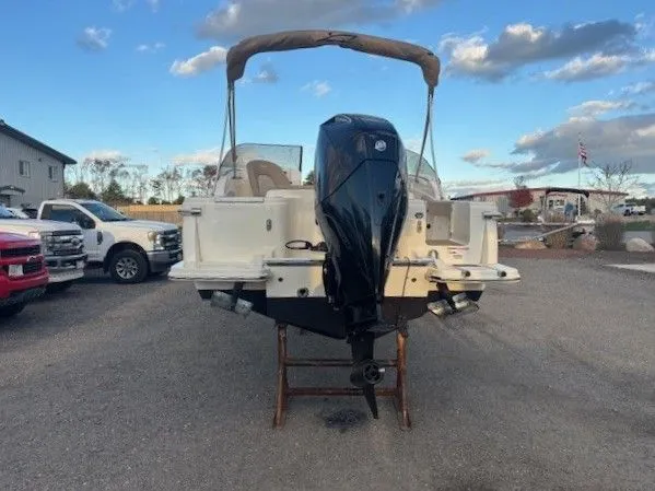 Slide: The Image of Scout 215 Dorado 2023 - 10