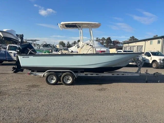 Slide: The Image of Boston Whaler 210 Montauk 2025 - 6