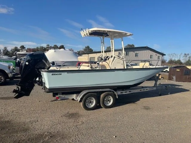 Slide: The Image of Boston Whaler 210 Montauk 2025 - 9