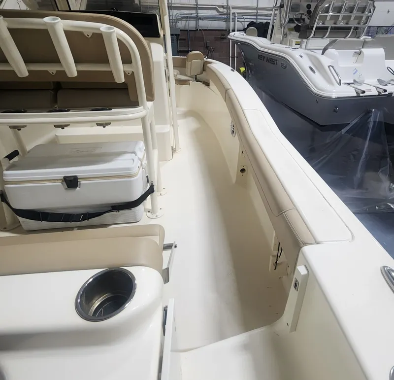 Slide: The Image of Interior view of a 2023 Scout 215 XSF boat. - 25