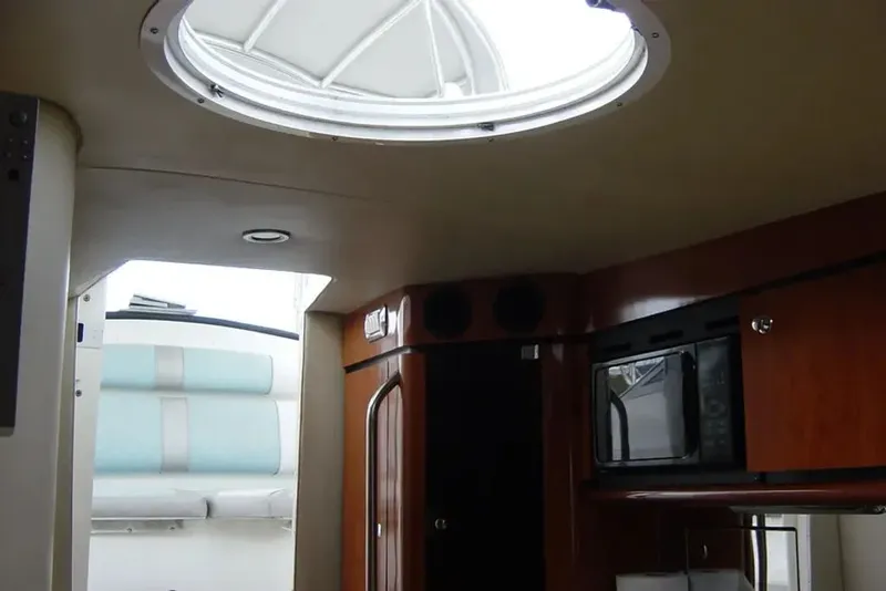 Slide: The Image of Fountain 38 Sportfish Cruiser 2008 - 14