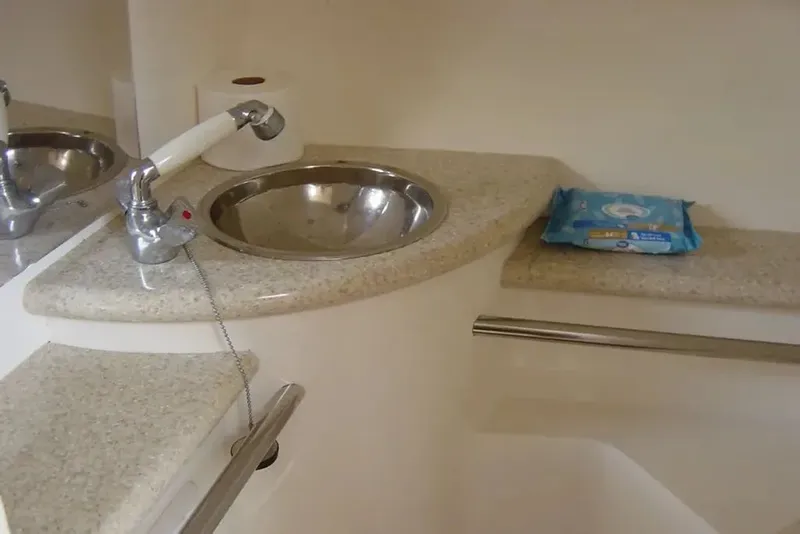 Slide: The Image of Fountain 38 Sportfish Cruiser 2008 - 20