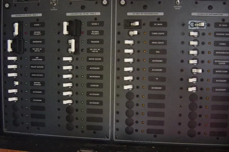 Slide: The Image of Fountain 38 Sportfish Cruiser 2008 - 22