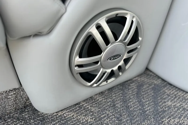 Slide: The Image of Speaker in 2011 South Bay 925 CR boat, featuring Jensen audio system. - 14