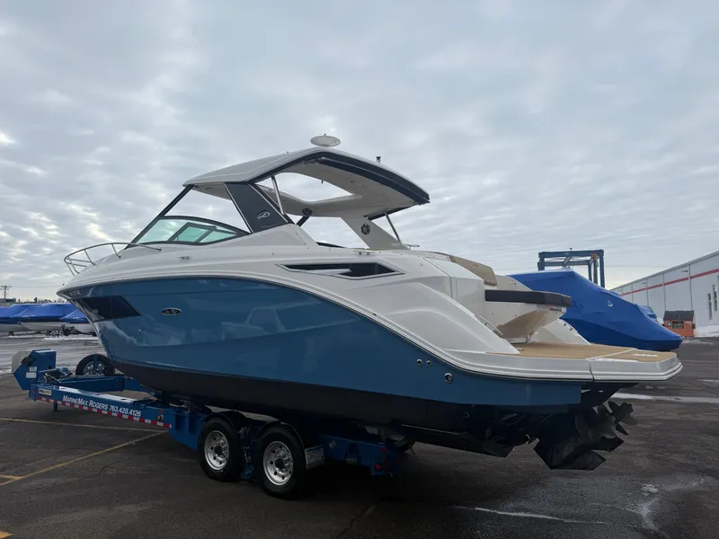 Slide: The Image of Sea Ray Sundancer 320 2023 - 2