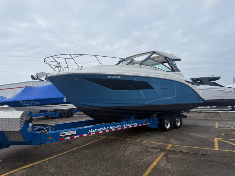 Slide: The Image of Sea Ray Sundancer 320 2023 - 3