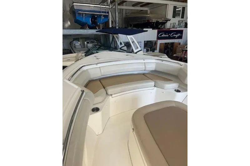 Slide: The Image of 2017 Boston Whaler 280 Outrage helm with dual Raymarine displays and controls. - 15
